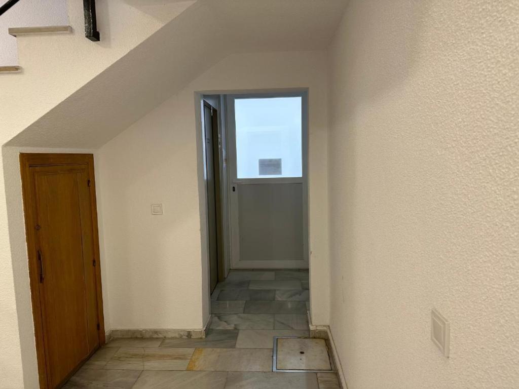 Apartamentos Carlos Madrid Extérieur photo