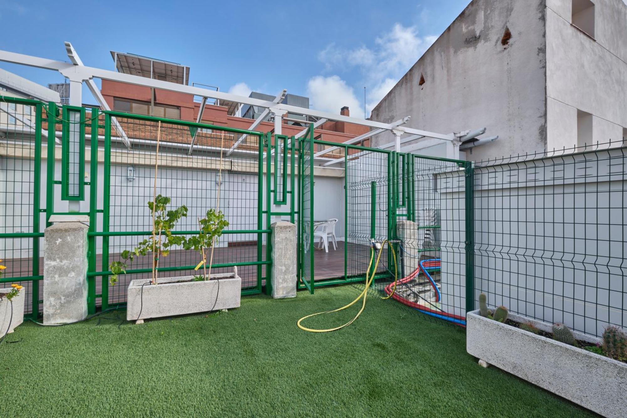 Apartamentos Carlos Madrid Extérieur photo